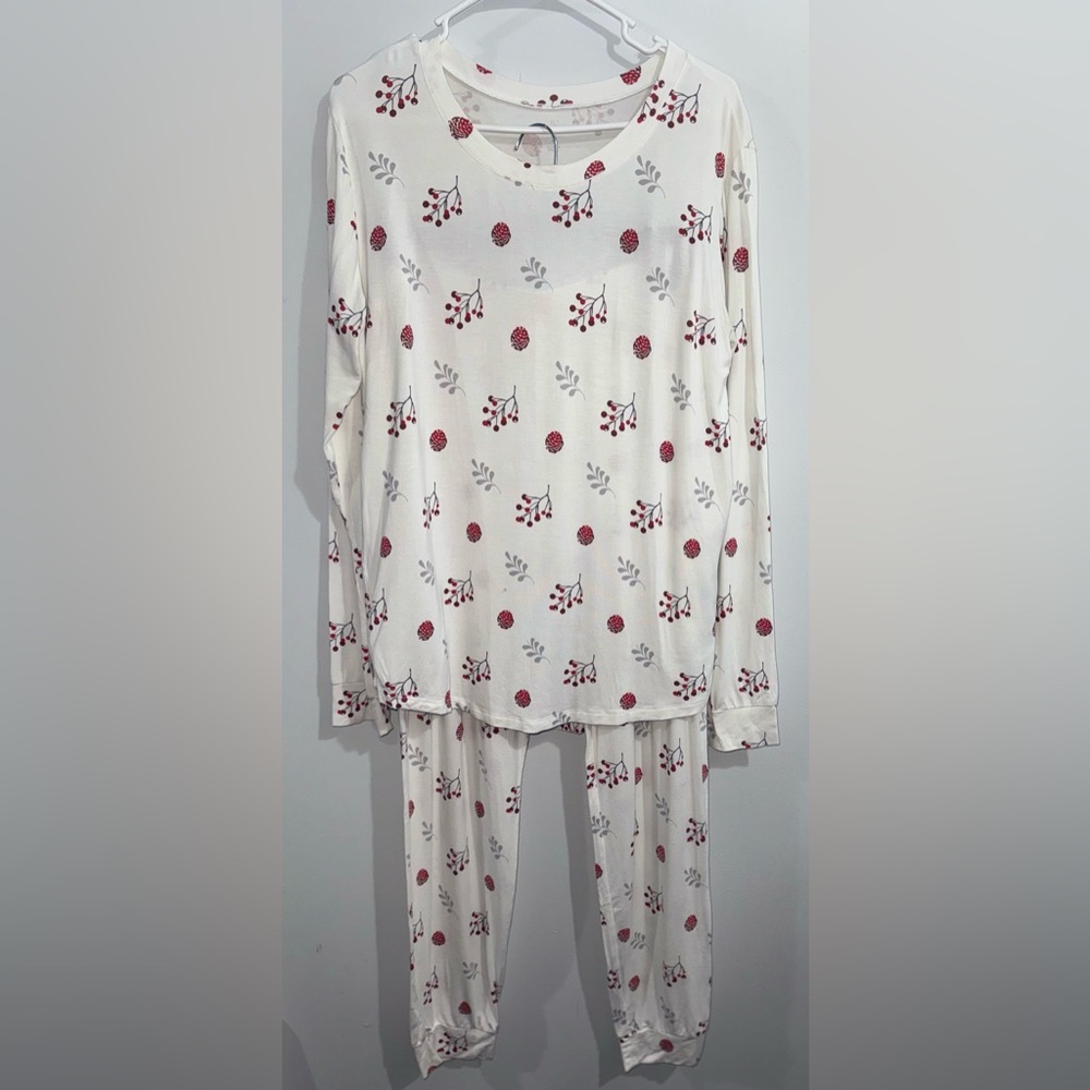 Kyte BABY White and Red Pajama Set